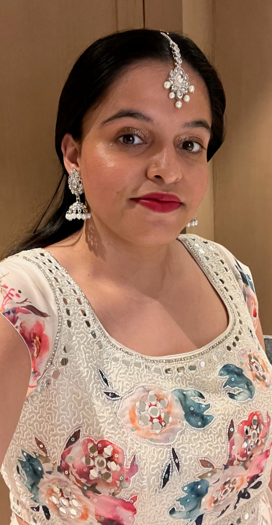 Karandeep Intuitive Tarot Readings 8-15-26
